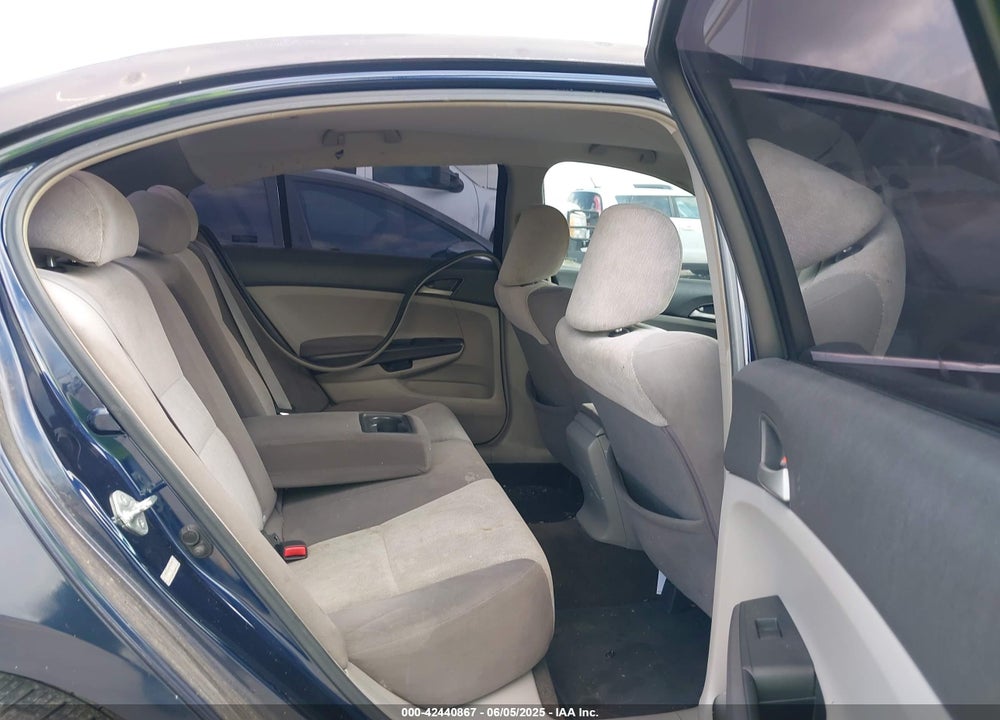 2009 HONDA ACCORD VIN: 1HGCP26329A026338