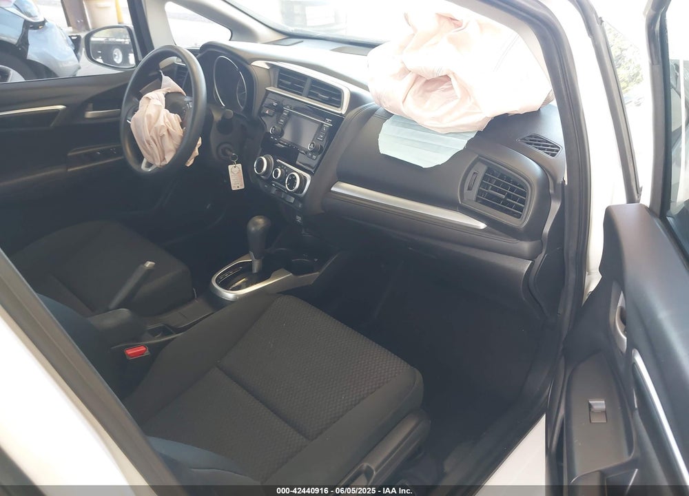 2019 HONDA FIT VIN: 3HGGK5H47KM728638