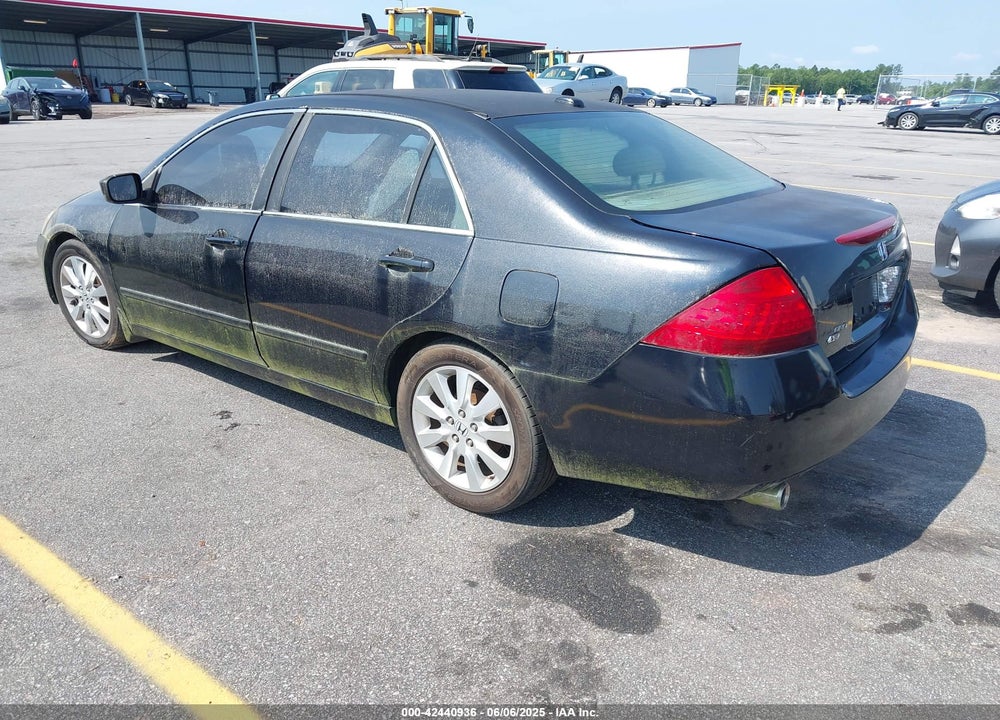2007 HONDA ACCORD 3.0 EX VIN: 1HGCM66537A055359