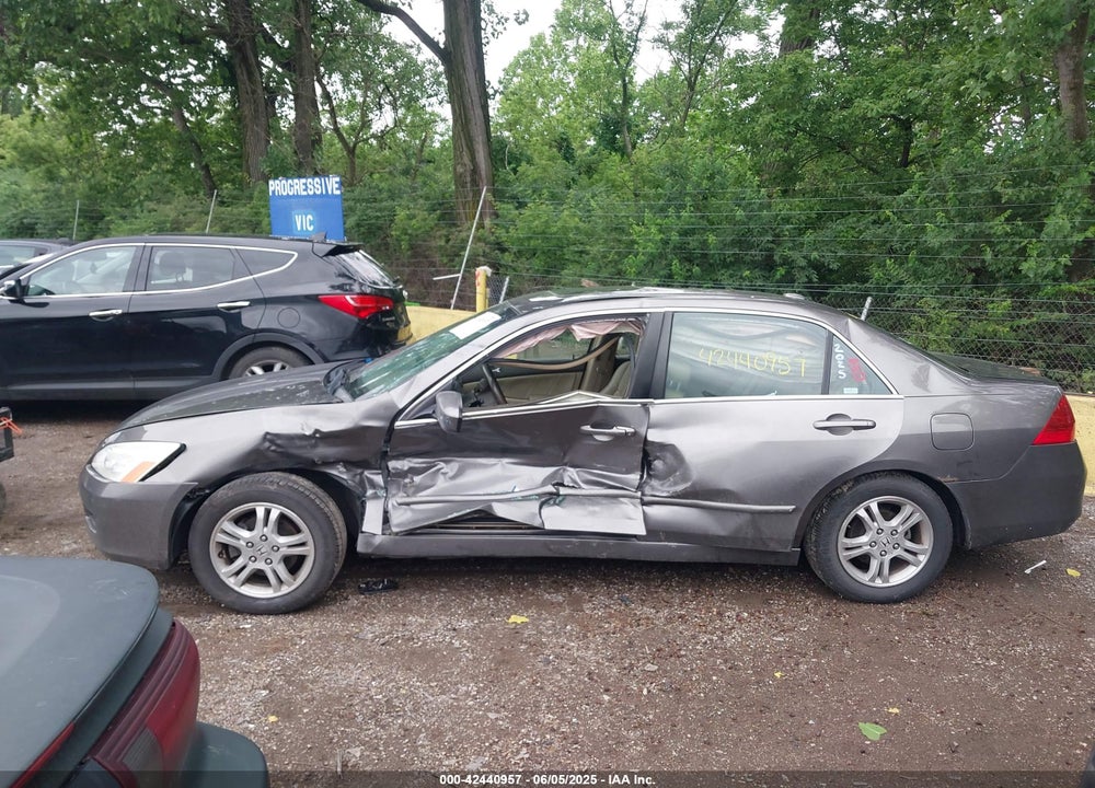 2007 HONDA ACCORD 2.4 EX VIN: 1HGCM56857A088836