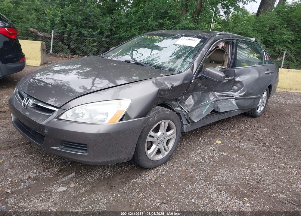 2007 HONDA ACCORD 2.4 EX VIN: 1HGCM56857A088836
