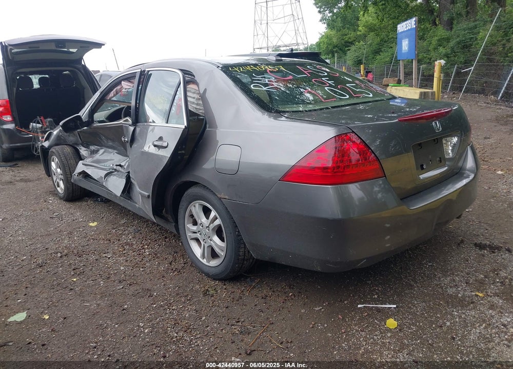 2007 HONDA ACCORD 2.4 EX VIN: 1HGCM56857A088836