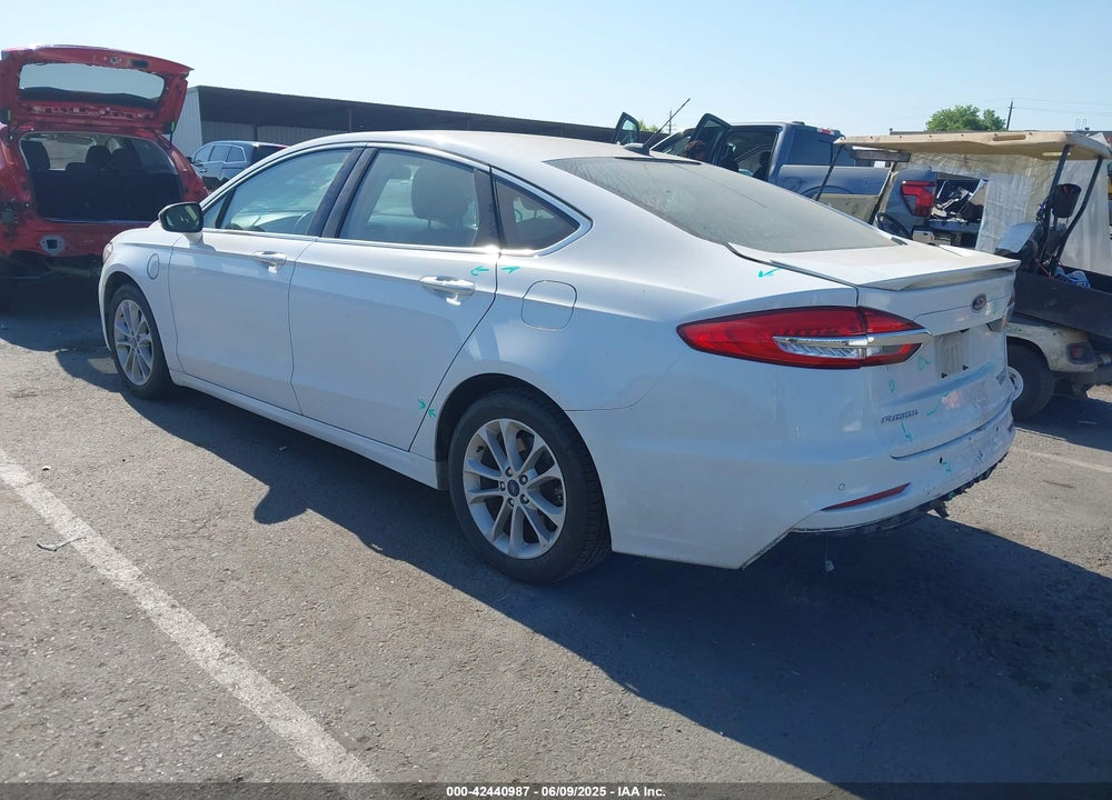 2020 FORD FUSION VIN: 3FA6P0SU4LR246484