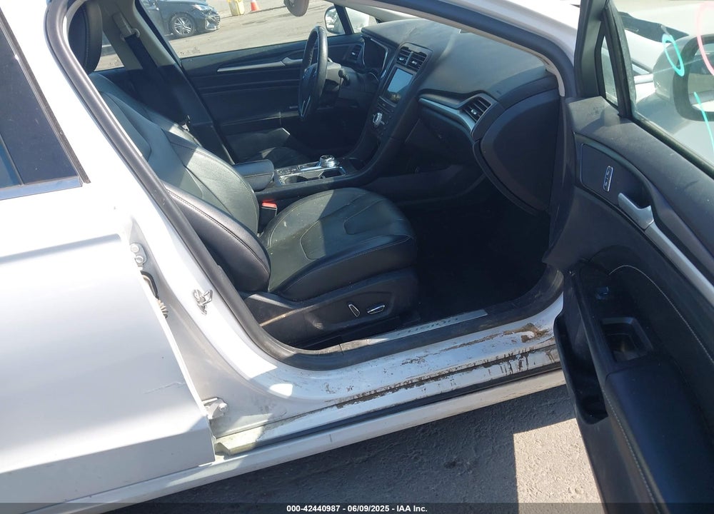 2020 FORD FUSION VIN: 3FA6P0SU4LR246484