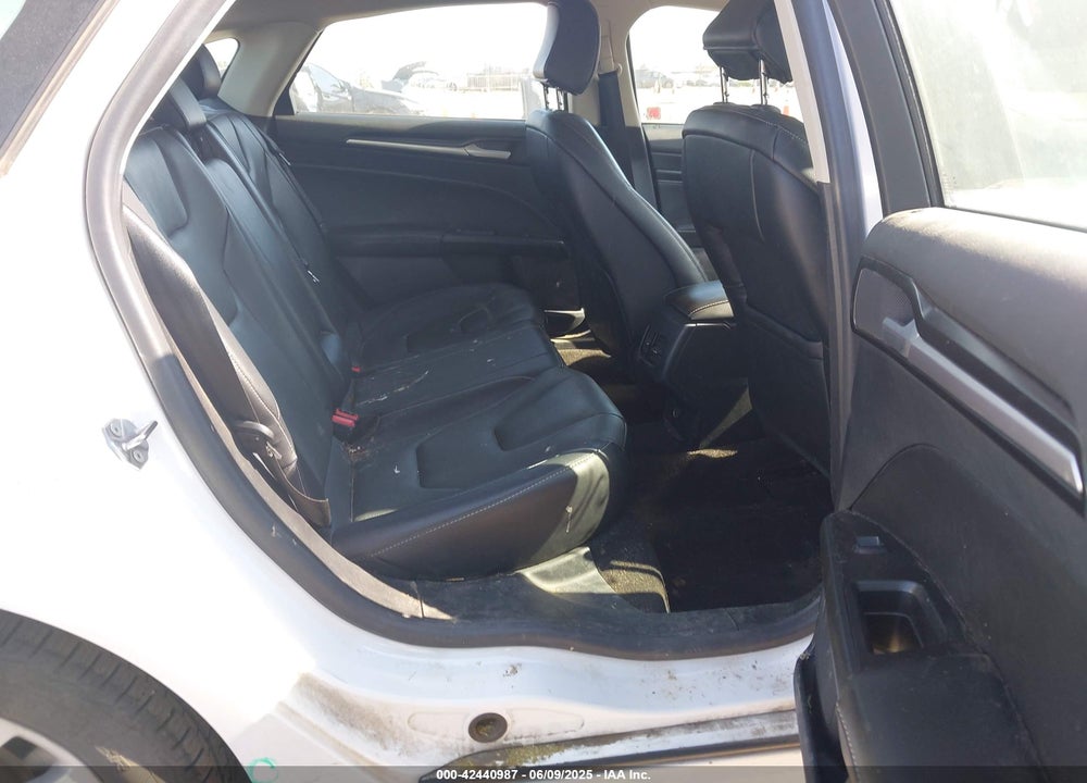 2020 FORD FUSION VIN: 3FA6P0SU4LR246484