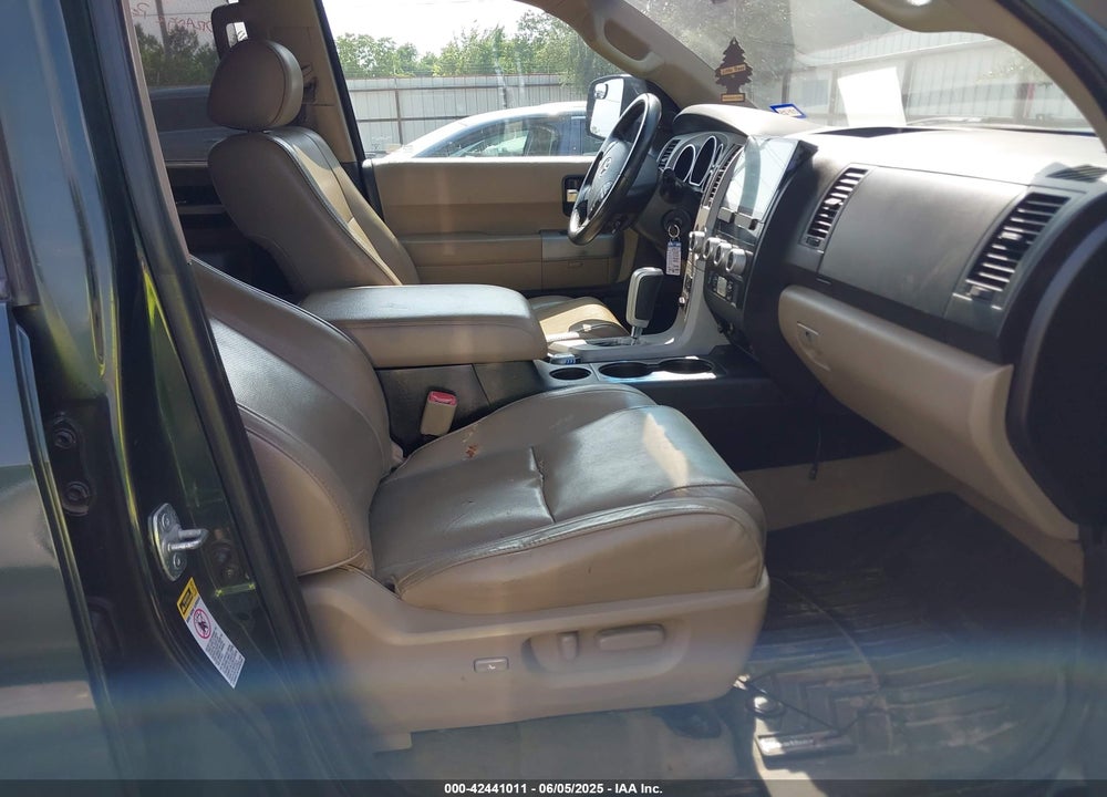 2008 TOYOTA SEQUOIA PLATINUM 5.7L V8 VIN: 5TDBY67AX8S001698