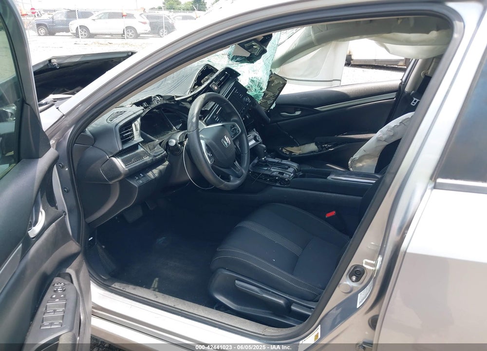 2019 HONDA CIVIC VIN: 19XFC2F67KE008549