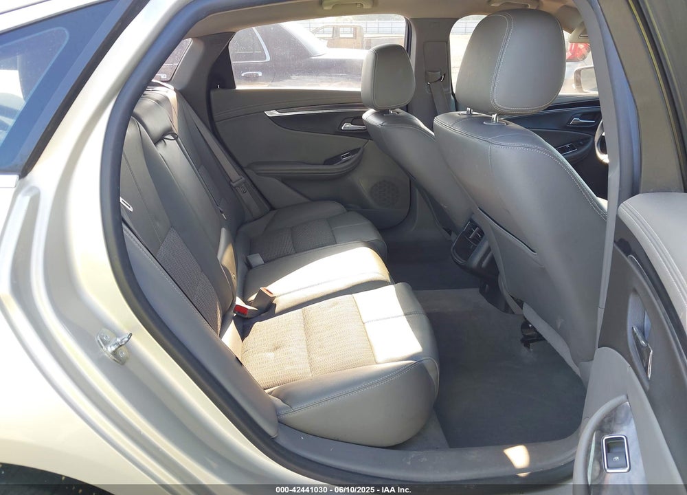 2015 CHEVROLET IMPALA VIN: 2G1125S3XF9233068
