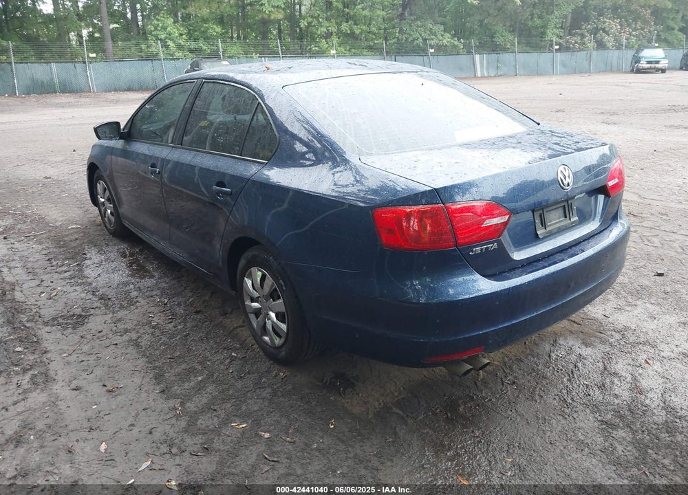 2014 VOLKSWAGEN JETTA VIN: 3VW2K7AJ0EM320309