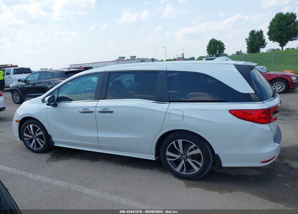2023 HONDA ODYSSEY TOURING VIN: 5FNRL6H8XPB038875