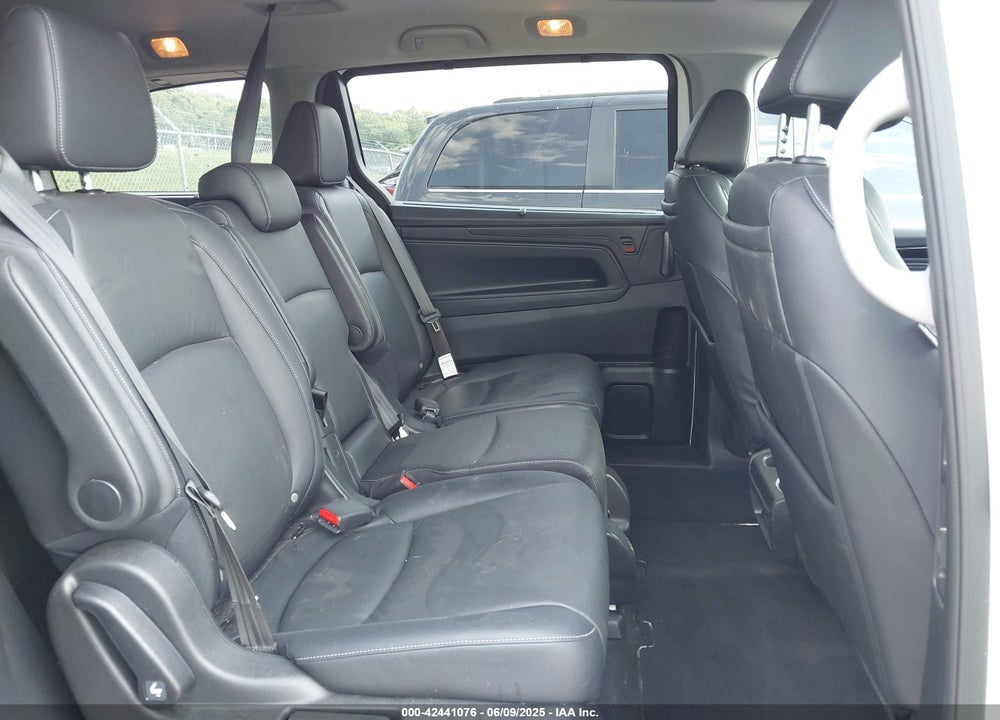 2023 HONDA ODYSSEY TOURING VIN: 5FNRL6H8XPB038875