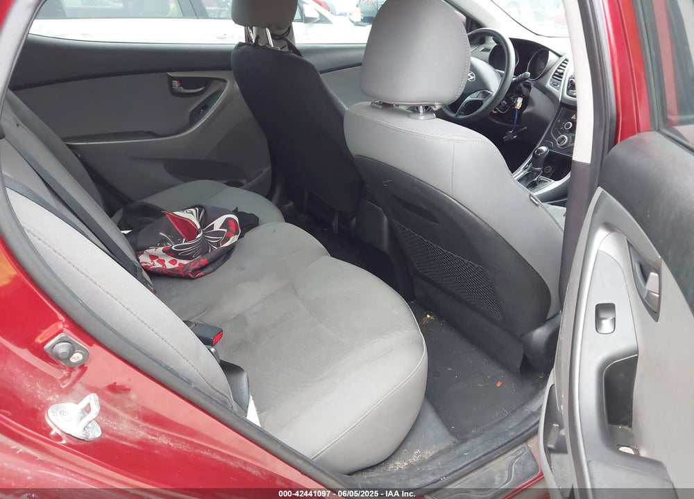 2016 HYUNDAI ELANTRA SE VIN: 5NPDH4AE3GH789527
