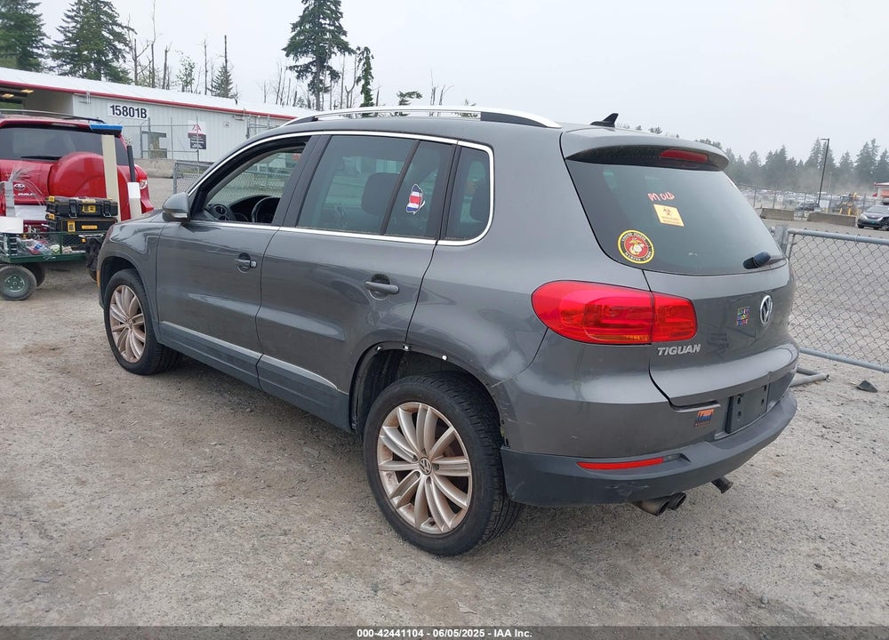 2015 VOLKSWAGEN TIGUAN SEL VIN: WVGBV7AX9FW506457