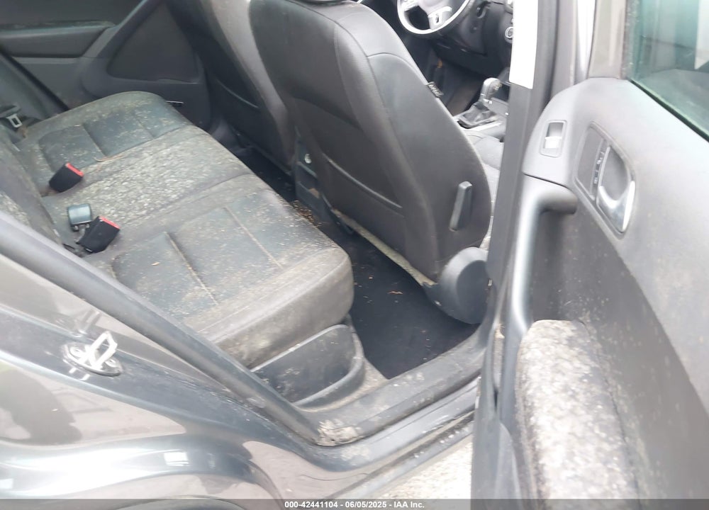 2015 VOLKSWAGEN TIGUAN SEL VIN: WVGBV7AX9FW506457