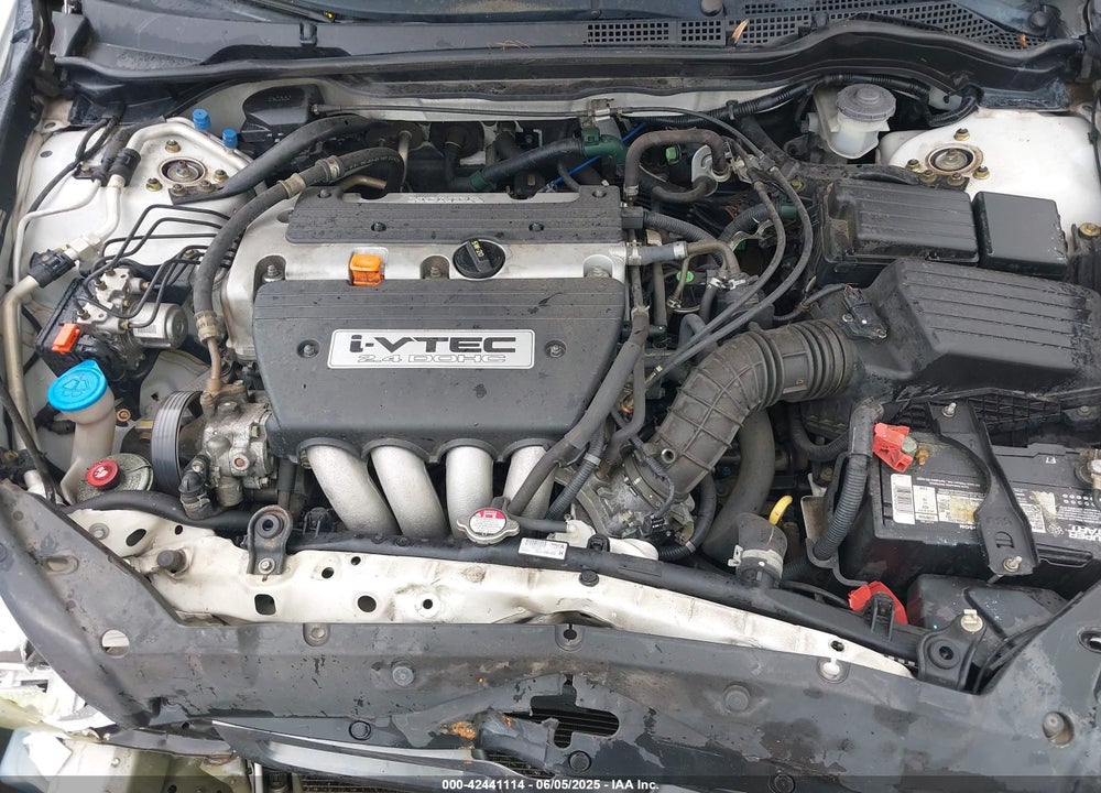 2004 HONDA ACCORD 2.4 LX VIN: 1HGCM56384A175338