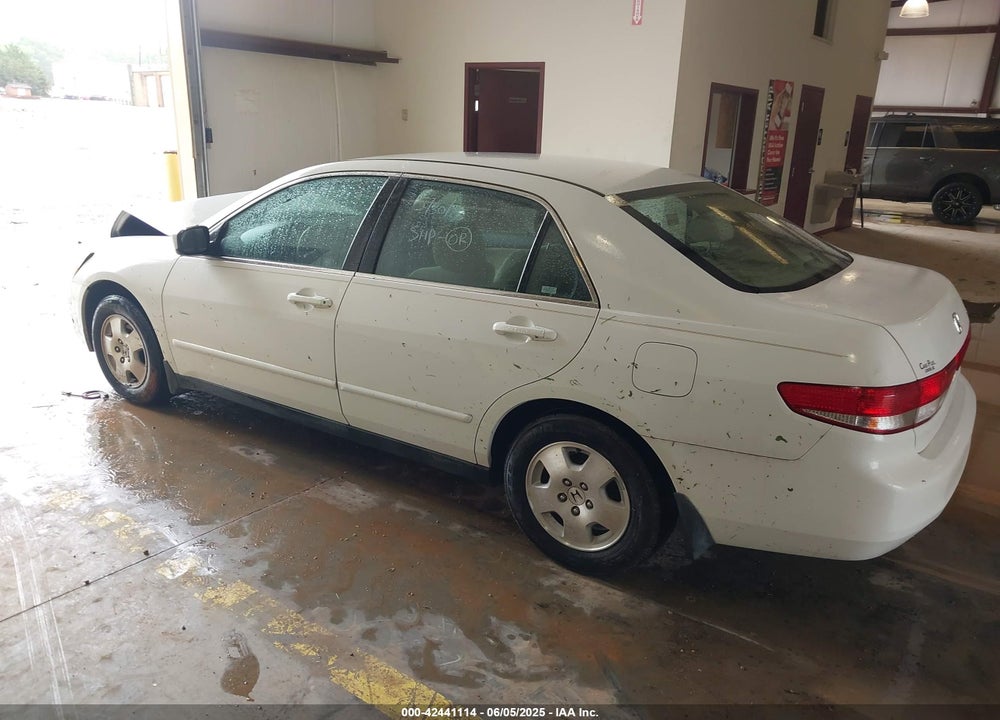 2004 HONDA ACCORD 2.4 LX VIN: 1HGCM56384A175338