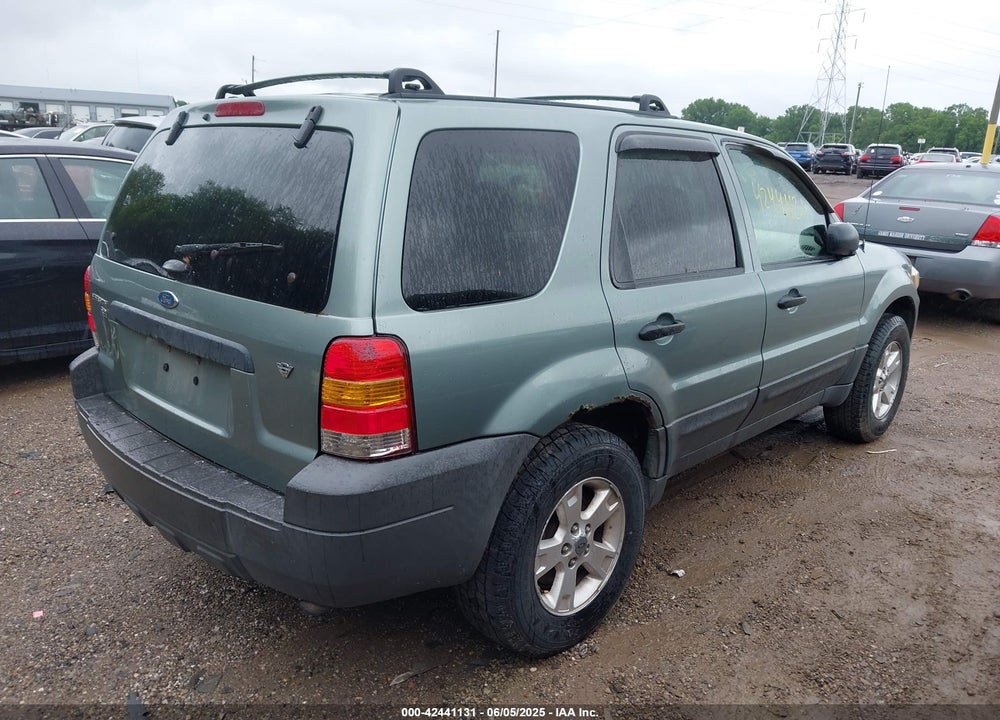 2006 FORD ESCAPE VIN: 1FMCU93156KC03968