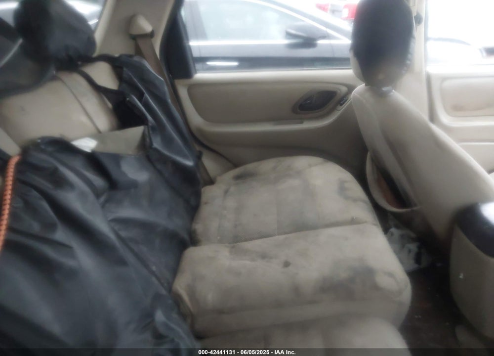 2006 FORD ESCAPE VIN: 1FMCU93156KC03968