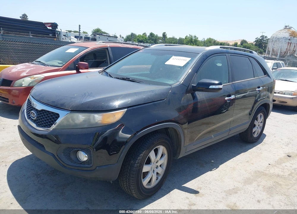 2012 KIA SORENTO LX VIN: 5XYKT4A69CG233741