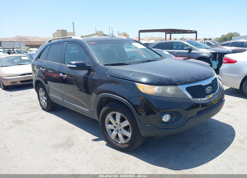 2012 KIA SORENTO LX VIN: 5XYKT4A69CG233741
