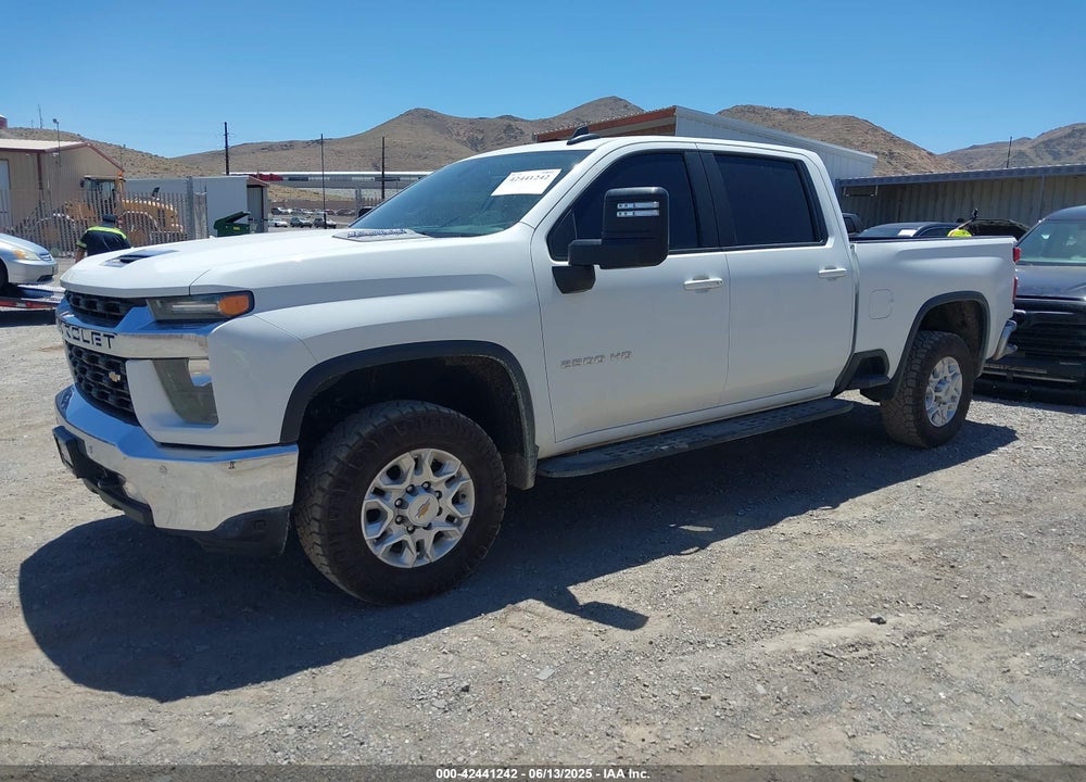 2021 CHEVROLET SILVERADO 2500HD 4WD STANDARD BED LT VIN: 1GC4YNEY1MF162664