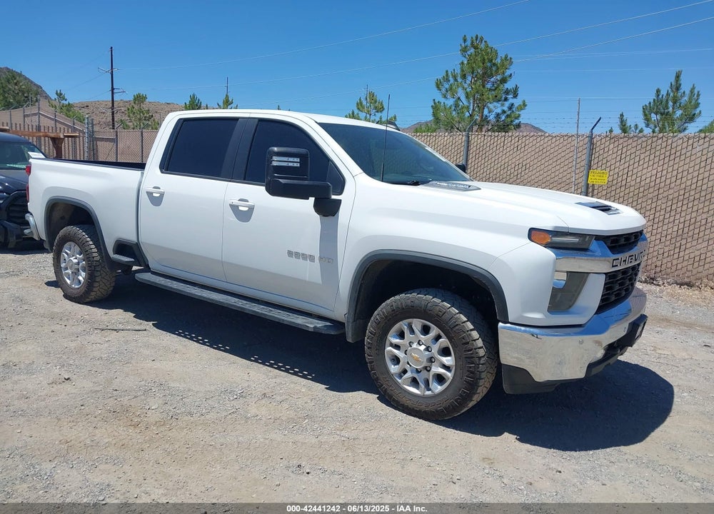 2021 CHEVROLET SILVERADO 2500HD 4WD STANDARD BED LT VIN: 1GC4YNEY1MF162664