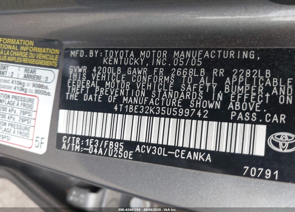 2005 TOYOTA CAMRY LE VIN: 4T1BE32K35U599742