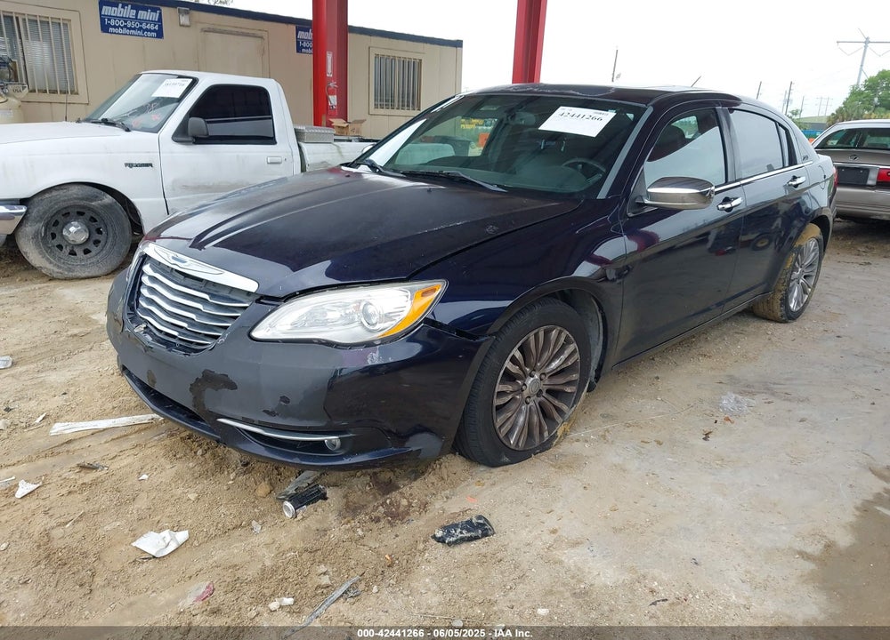 2012 CHRYSLER 200 VIN: 1C3CCBCG1CN306385