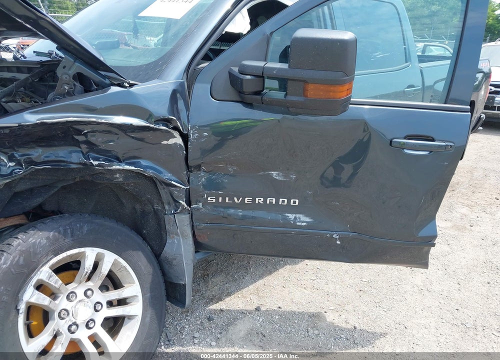 2018 CHEVROLET SILVERADO 1500 VIN: 3GCUKREC6JG125021