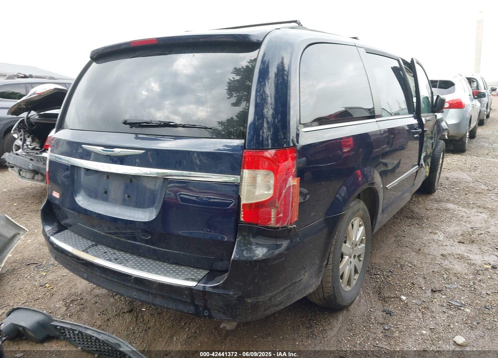 2014 CHRYSLER TOWN & COUNTRY TOURING VIN: 2C4RC1BG2ER339158