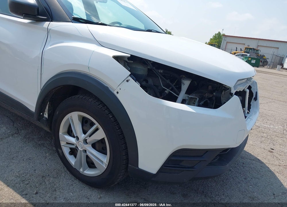 2019 NISSAN KICKS S VIN: 3N1CP5CU6KL536755