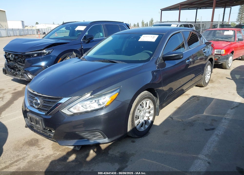 2017 NISSAN ALTIMA VIN: 1N4AL3APXHN305387