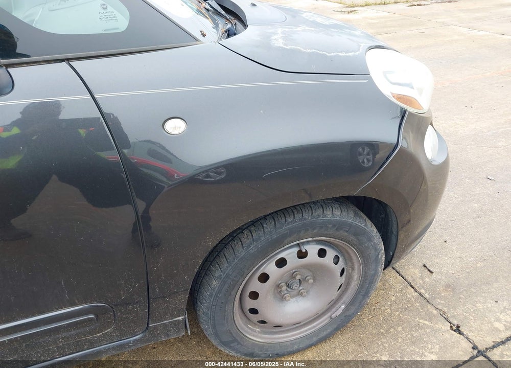 2014 FIAT 500L POP VIN: ZFBCFAAH8EZ000209