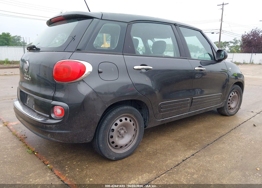 2014 FIAT 500L POP VIN: ZFBCFAAH8EZ000209