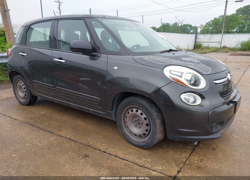2014 FIAT 500L POP VIN: ZFBCFAAH8EZ000209