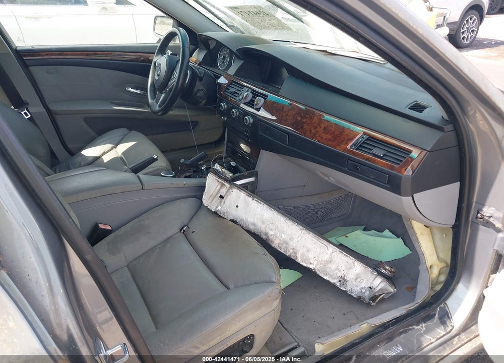 2008 BMW 535I VIN: WBANW13508CZ78359