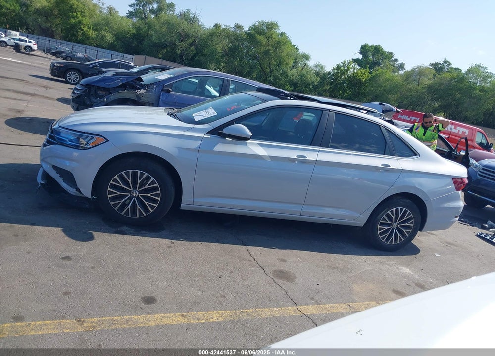 2019 VOLKSWAGEN JETTA VIN: 3VWC57BU7KM075394