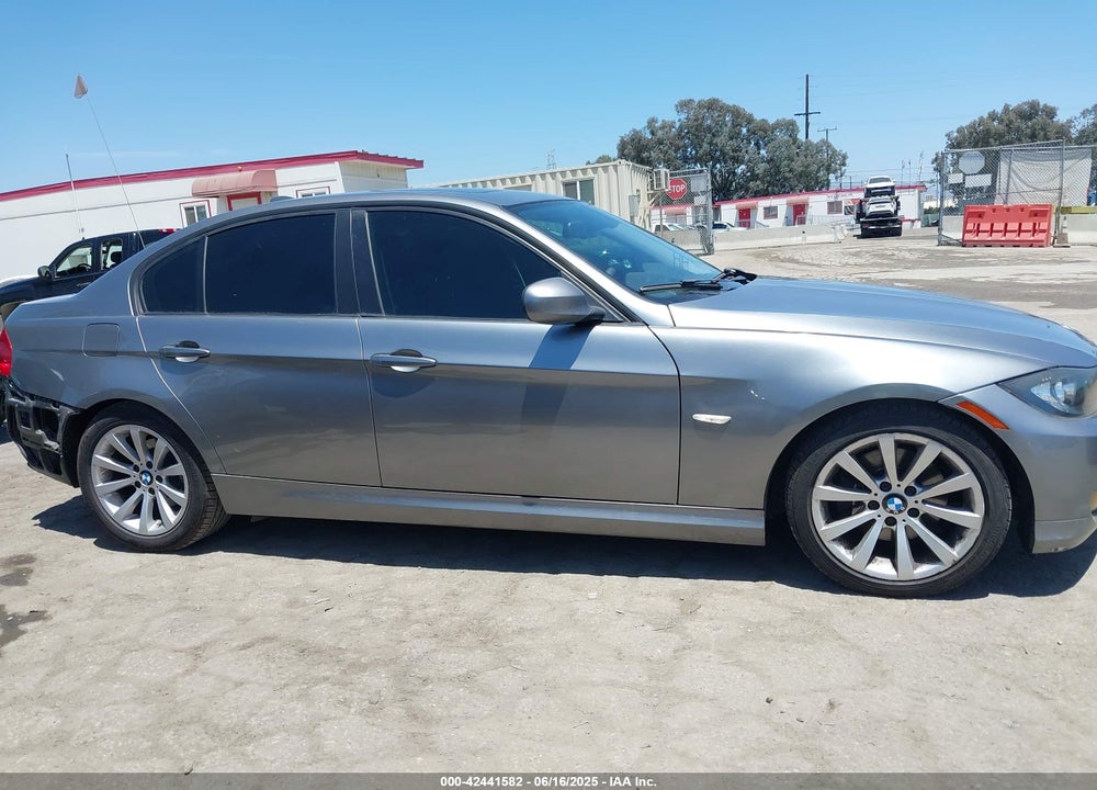 2011 BMW 328I VIN: WBAPH5G57BNM72284