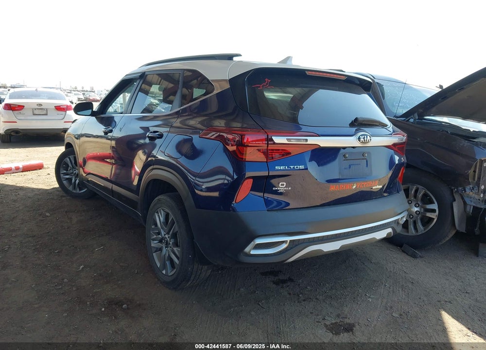 2021 KIA SELTOS VIN: KNDEU2AA0M7124876