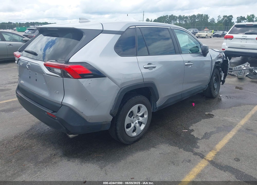 2024 TOYOTA RAV4 VIN: 2T3H1RFV1RW330858