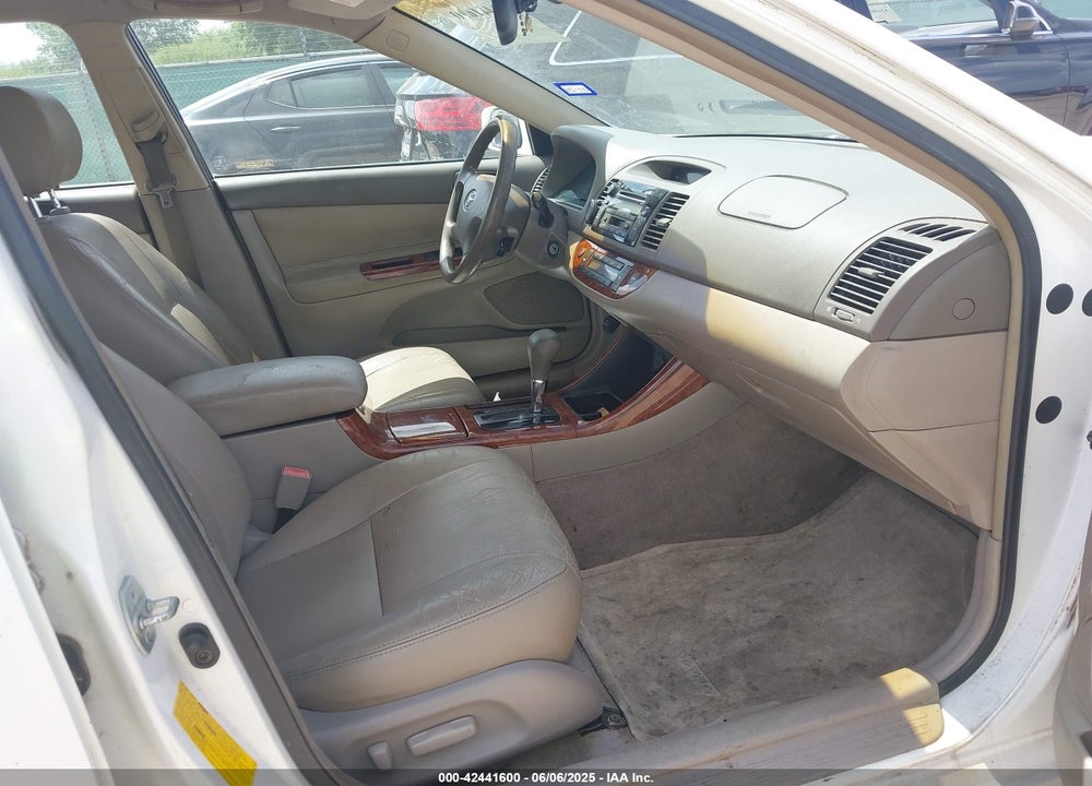 2003 TOYOTA CAMRY LE/XLE VIN: JTDBF30K030095917