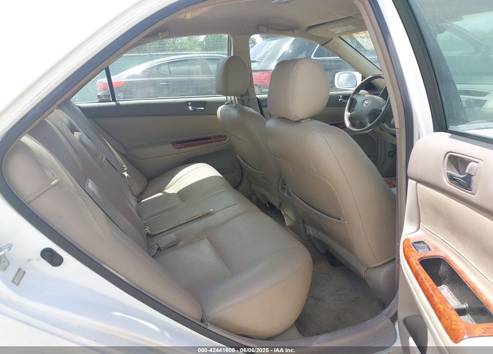 2003 TOYOTA CAMRY LE/XLE VIN: JTDBF30K030095917