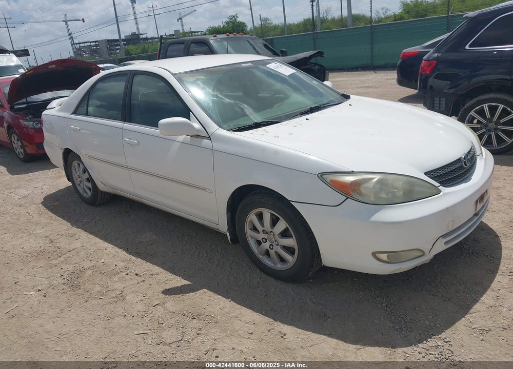 2003 TOYOTA CAMRY LE/XLE VIN: JTDBF30K030095917