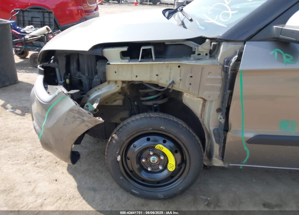 2013 KIA SOUL VIN: KNDJT2A6XD7631796