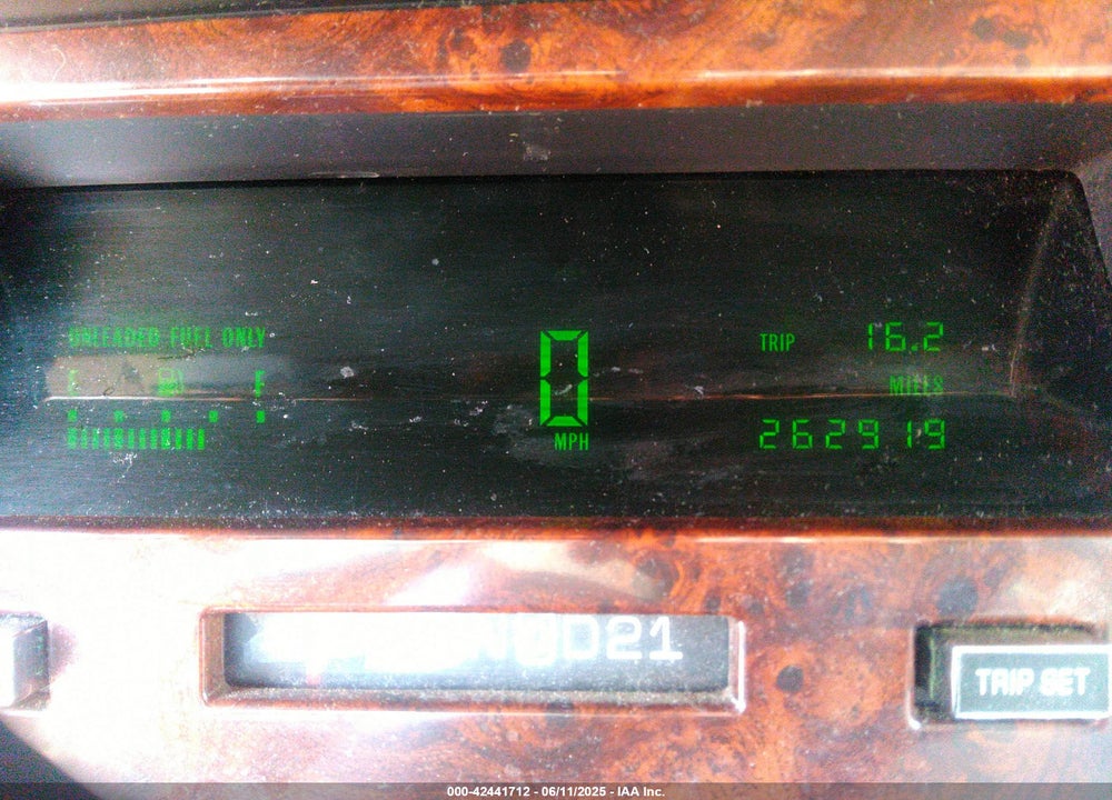 1994 CADILLAC FLEETWOOD BROUGHAM VIN: 1G6DW52P8RR706541