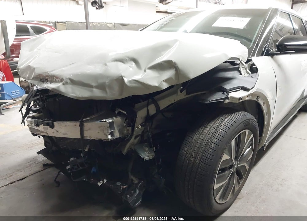 2022 KIA EV6 VIN: KNDC34LA8N5056956