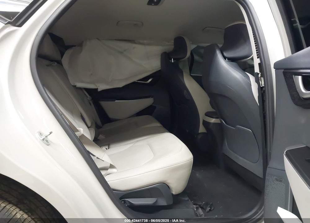 2022 KIA EV6 VIN: KNDC34LA8N5056956