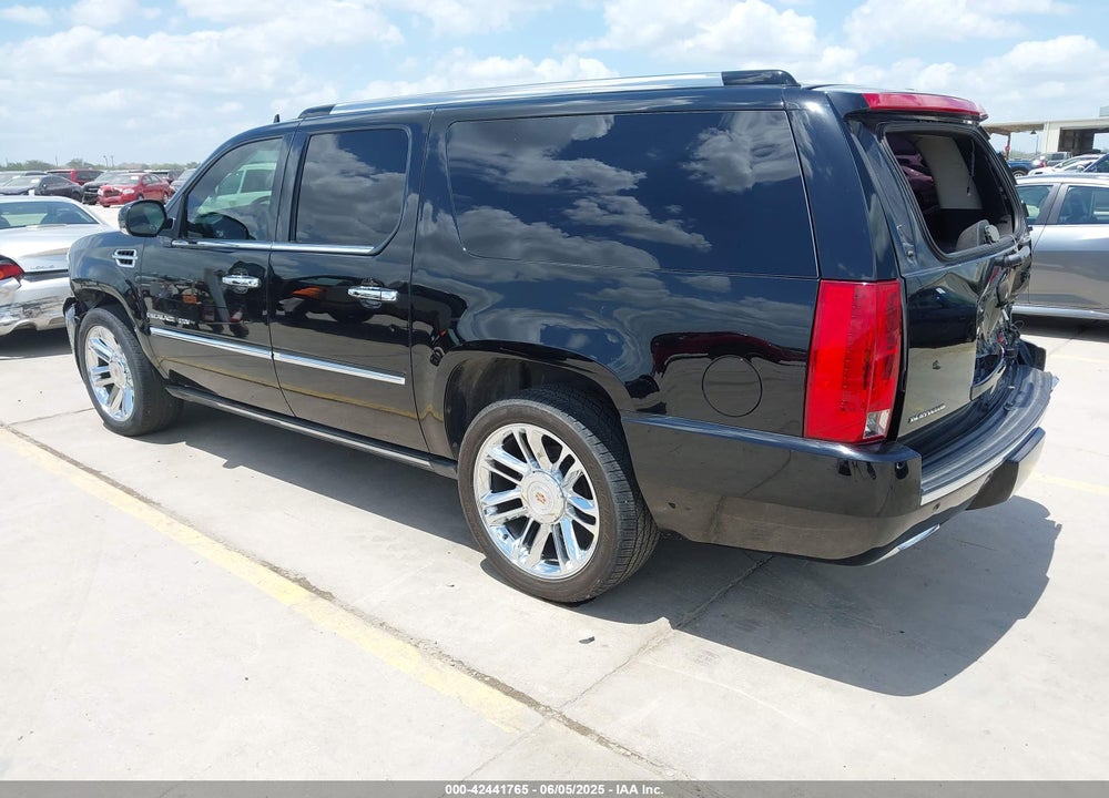 2013 CADILLAC ESCALADE ESV VIN: 1GYS4KEF2DR242077