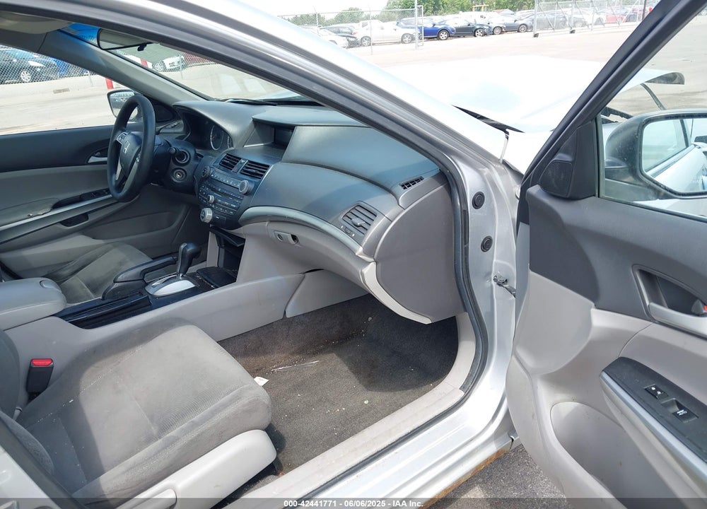 2010 HONDA ACCORD VIN: 1HGCP3F73AA018844