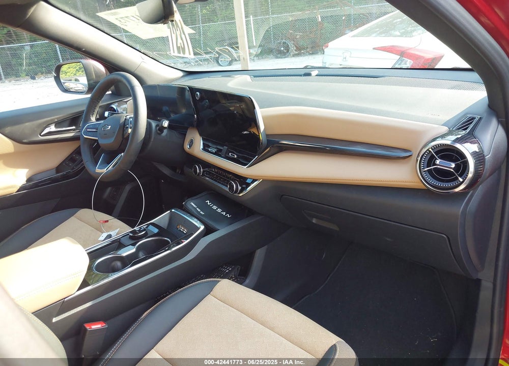 2025 CHEVROLET EQUINOX VIN: 3GNAXKEG1SL260082